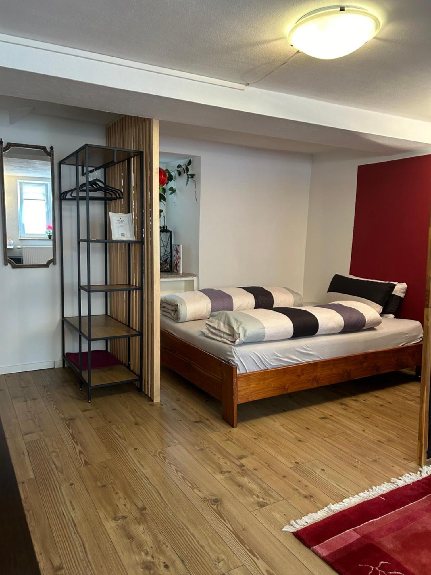 Homestay 발드슈트티엔겐 외부 사진